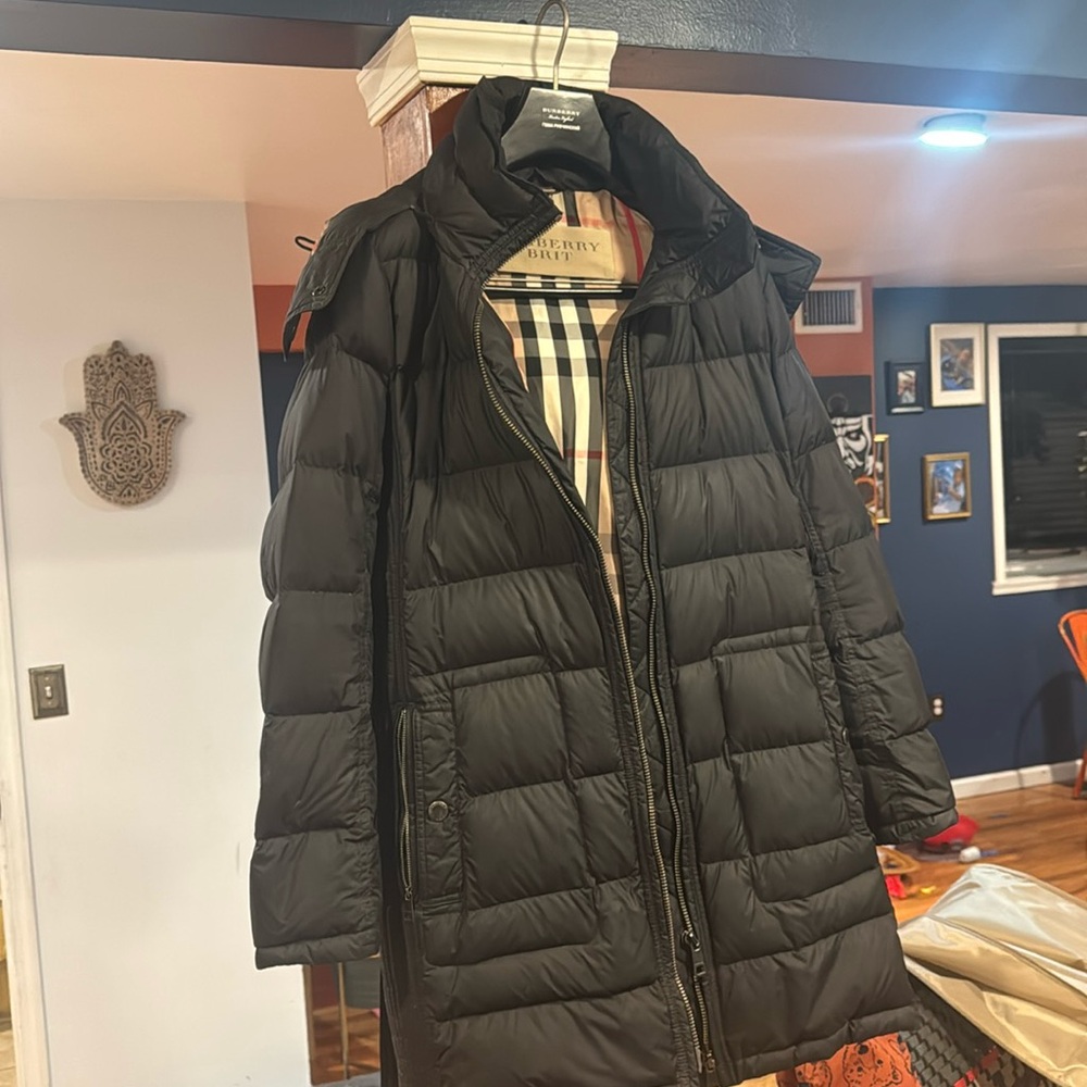 Classic Burberry puffer coat
